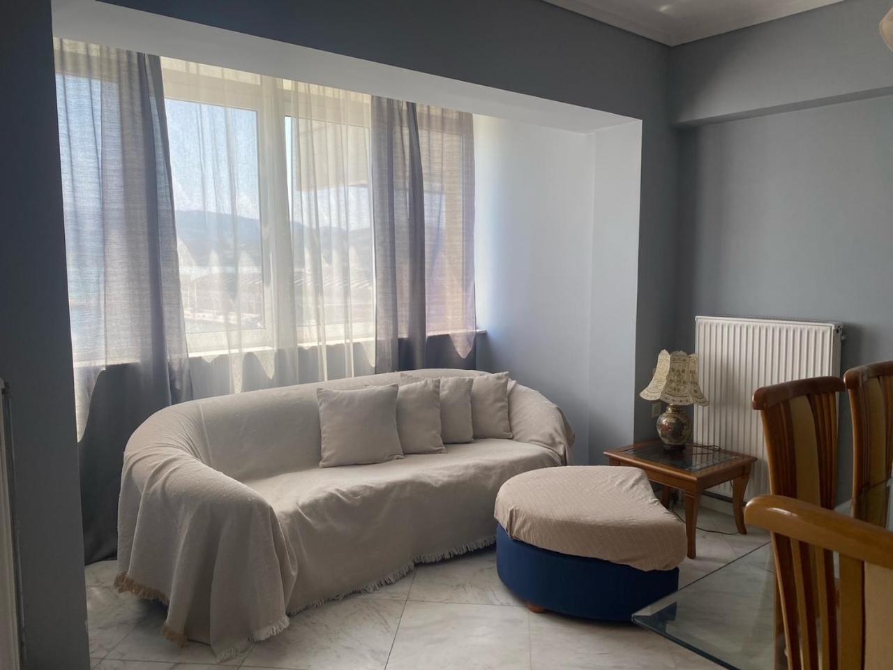 Dea Blu Apartment In Volos Exteriör bild
